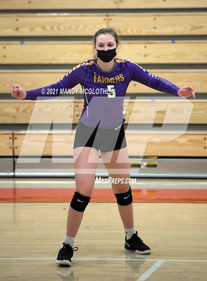 Thumbnail 3 in Farmington @ Illini Bluffs photogallery.