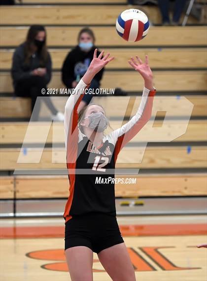 Thumbnail 1 in Farmington @ Illini Bluffs photogallery.