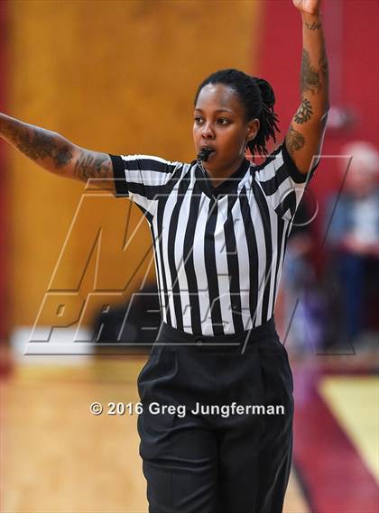 Thumbnail 1 in Sacred Heart Prep @ Cardinal Newman (CIF NorCal Regional D4 Semifinal) photogallery.
