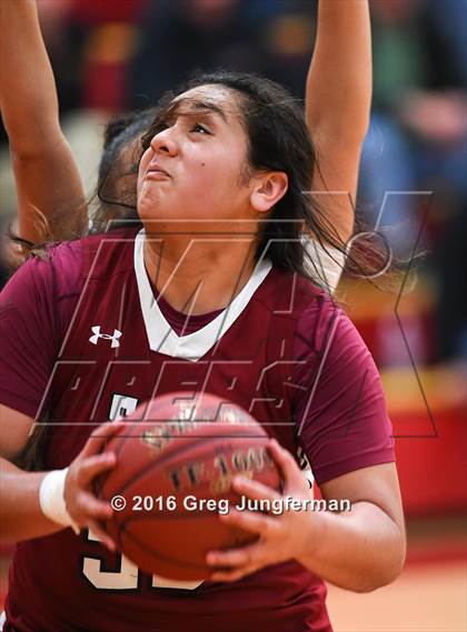 Thumbnail 1 in Sacred Heart Prep @ Cardinal Newman (CIF NorCal Regional D4 Semifinal) photogallery.