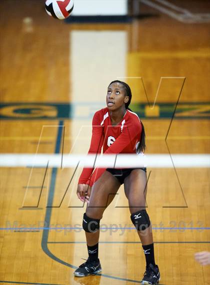 Thumbnail 1 in Creekview vs. Allatoona (Tri-Match) photogallery.