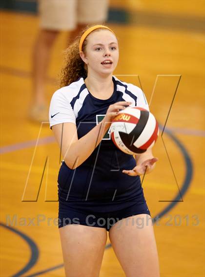 Thumbnail 1 in Creekview vs. Allatoona (Tri-Match) photogallery.