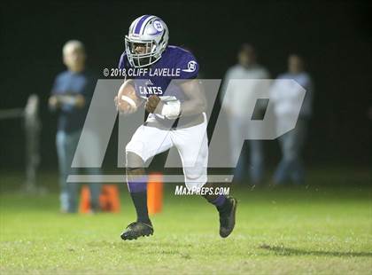 Thumbnail 1 in Porter-Gaud vs. First Baptist School photogallery.