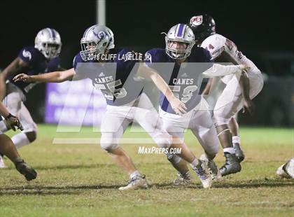 Thumbnail 3 in Porter-Gaud vs. First Baptist School photogallery.