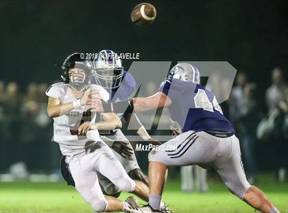 Thumbnail 1 in Porter-Gaud vs. First Baptist School photogallery.