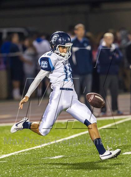Thumbnail 1 in Valley Christian @ Bellarmine photogallery.