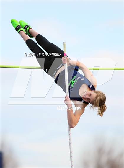 Thumbnail 2 in Tri-Meet- Rocky Mountain, Meridian @ Mountain View photogallery.