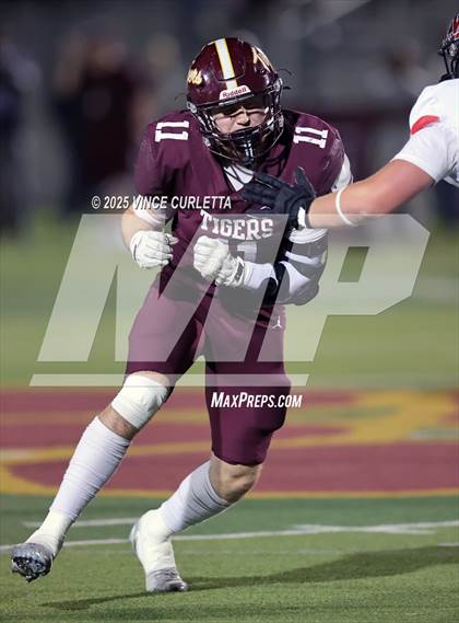 Thumbnail 1 in Vista Ridge @ Dripping Springs (UIL 6A Bi-District Playoff) photogallery.