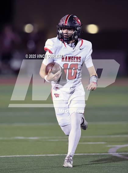 Thumbnail 2 in Vista Ridge @ Dripping Springs (UIL 6A Bi-District Playoff) photogallery.