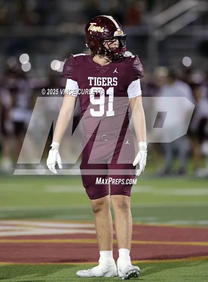 Thumbnail 1 in Vista Ridge @ Dripping Springs (UIL 6A Bi-District Playoff) photogallery.