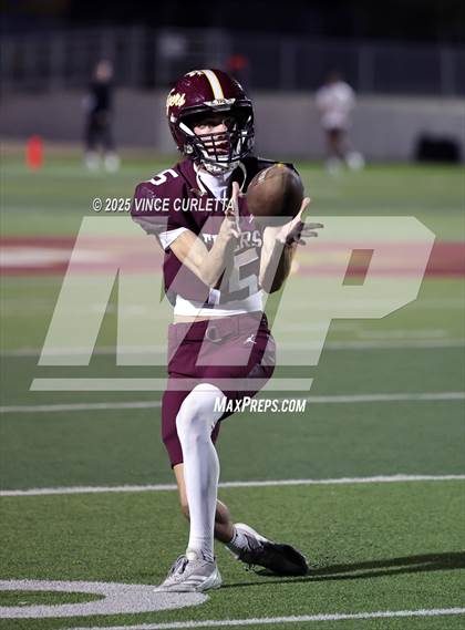 Thumbnail 2 in Vista Ridge @ Dripping Springs (UIL 6A Bi-District Playoff) photogallery.