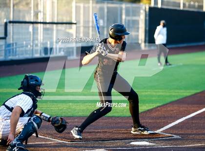Thumbnail 2 in JSerra Catholic @ St. Francis photogallery.