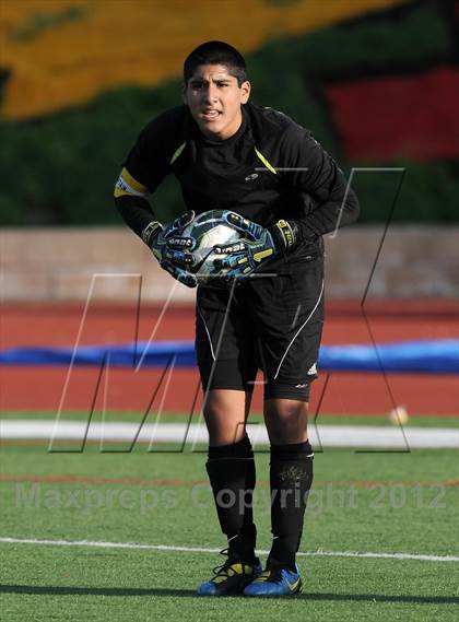 Thumbnail 2 in Dana Hills vs Corona Del Mar (Zach Butcher Memorial Tournament) photogallery.