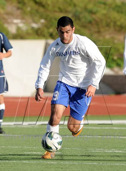 Thumbnail 2 in Dana Hills vs Corona Del Mar (Zach Butcher Memorial Tournament) photogallery.