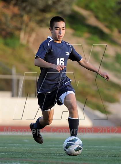 Thumbnail 2 in Dana Hills vs Corona Del Mar (Zach Butcher Memorial Tournament) photogallery.
