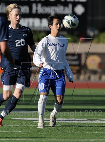 Thumbnail 3 in Dana Hills vs Corona Del Mar (Zach Butcher Memorial Tournament) photogallery.