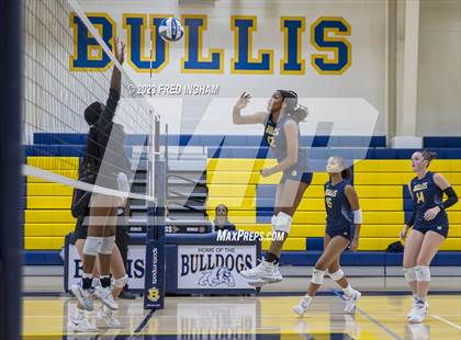 Thumbnail 1 in Episcopal @ Bullis photogallery.