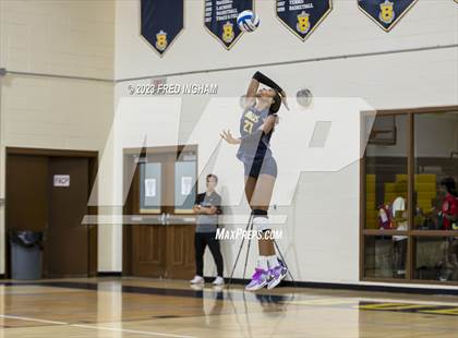 Thumbnail 2 in Episcopal @ Bullis photogallery.