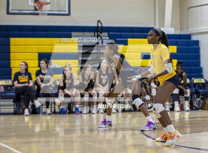 Thumbnail 1 in Episcopal @ Bullis photogallery.