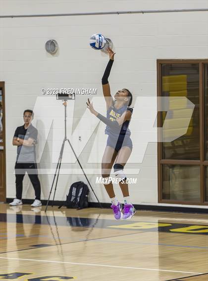 Thumbnail 1 in Episcopal @ Bullis photogallery.