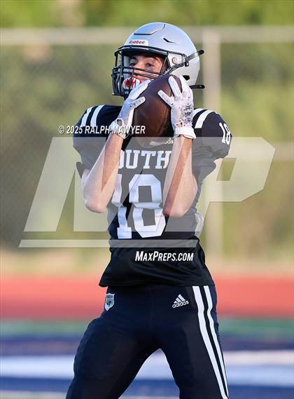 Thumbnail 3 in United South @ Boerne-Champion photogallery.