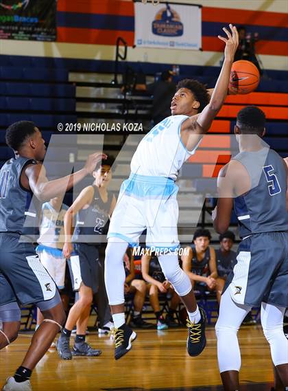 Thumbnail 3 in Birmingham vs. Lee (Tarkanian Classic) photogallery.
