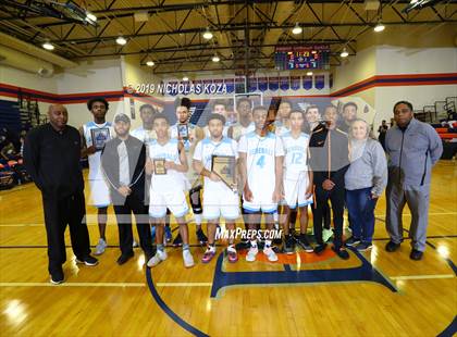 Thumbnail 2 in Birmingham vs. Lee (Tarkanian Classic) photogallery.