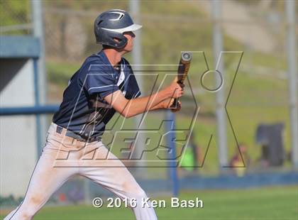 Thumbnail 3 in Royal @ Camarillo photogallery.