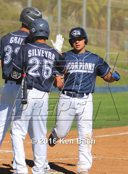 Thumbnail 2 in Royal @ Camarillo photogallery.