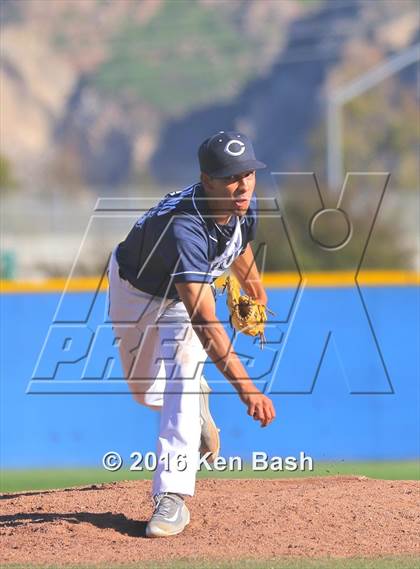 Thumbnail 3 in Royal @ Camarillo photogallery.