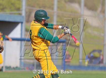 Thumbnail 1 in Royal @ Camarillo photogallery.