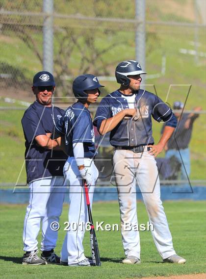 Thumbnail 2 in Royal @ Camarillo photogallery.