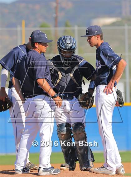 Thumbnail 3 in Royal @ Camarillo photogallery.