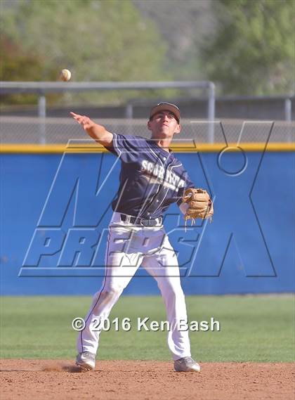 Thumbnail 3 in Royal @ Camarillo photogallery.