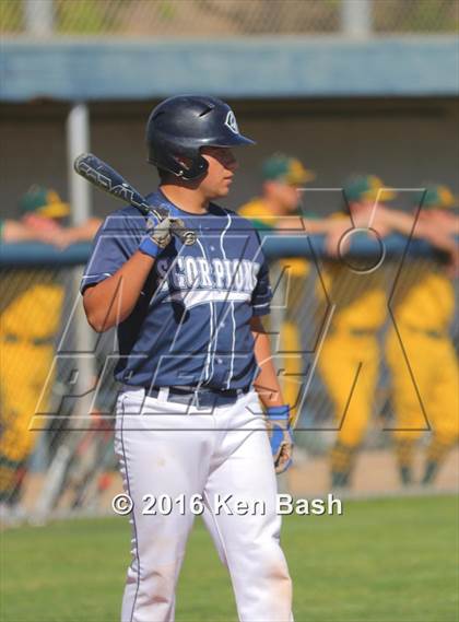 Thumbnail 3 in Royal @ Camarillo photogallery.