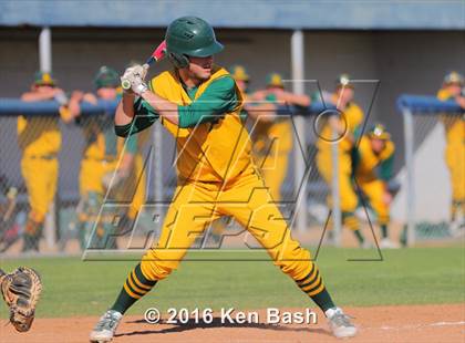 Thumbnail 3 in Royal @ Camarillo photogallery.
