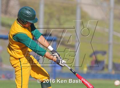 Thumbnail 3 in Royal @ Camarillo photogallery.