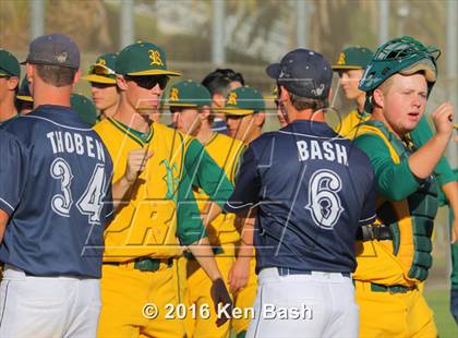 Thumbnail 2 in Royal @ Camarillo photogallery.