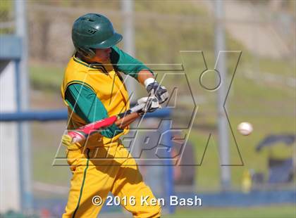 Thumbnail 2 in Royal @ Camarillo photogallery.
