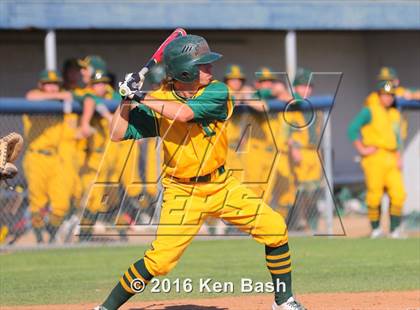 Thumbnail 2 in Royal @ Camarillo photogallery.