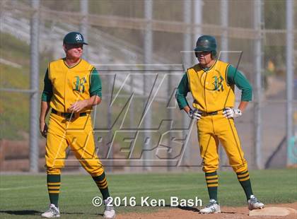 Thumbnail 2 in Royal @ Camarillo photogallery.