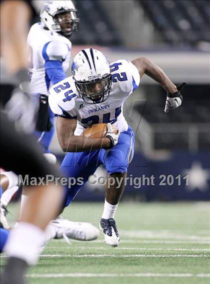 Thumbnail 2 in Steele vs. Dekaney (UIL 5A Division 2 Final) photogallery.