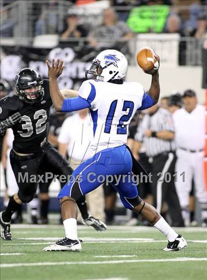 Thumbnail 2 in Steele vs. Dekaney (UIL 5A Division 2 Final) photogallery.