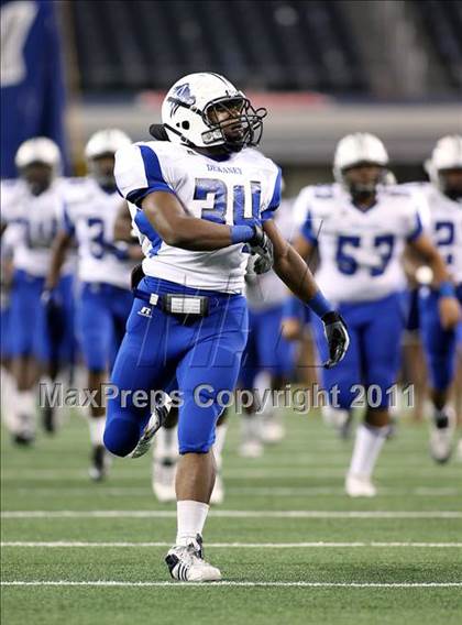 Thumbnail 1 in Steele vs. Dekaney (UIL 5A Division 2 Final) photogallery.