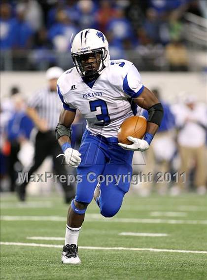 Thumbnail 1 in Steele vs. Dekaney (UIL 5A Division 2 Final) photogallery.