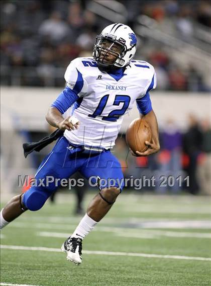 Thumbnail 1 in Steele vs. Dekaney (UIL 5A Division 2 Final) photogallery.
