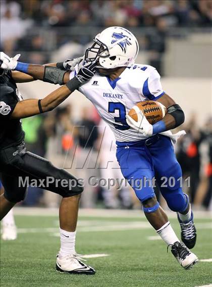 Thumbnail 3 in Steele vs. Dekaney (UIL 5A Division 2 Final) photogallery.