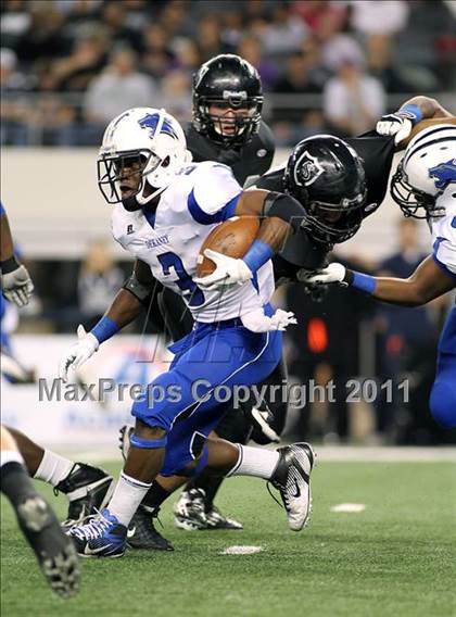 Thumbnail 3 in Steele vs. Dekaney (UIL 5A Division 2 Final) photogallery.