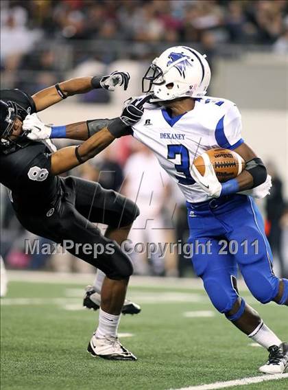 Thumbnail 2 in Steele vs. Dekaney (UIL 5A Division 2 Final) photogallery.
