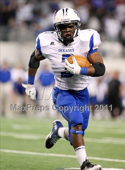 Thumbnail 2 in Steele vs. Dekaney (UIL 5A Division 2 Final) photogallery.